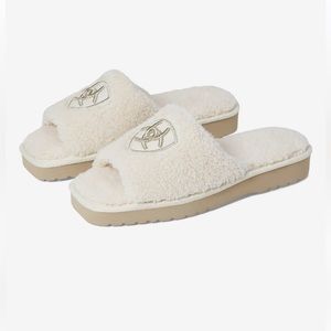 Ariat Cream Sherpa Slide Slippers with Tan Sole
